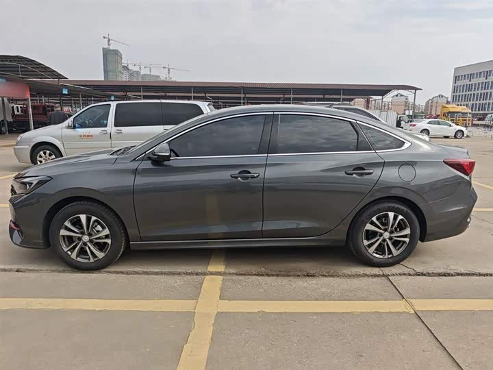 Фото 5 - Changan Eado Plus
