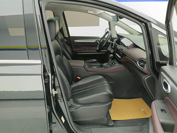 Фото 8 - GAC Trumpchi M6