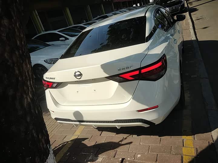 Фото 6 - Nissan Sylphy