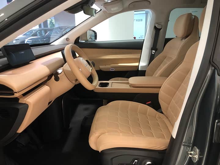 Фото 5 - Exeed Sterra ET