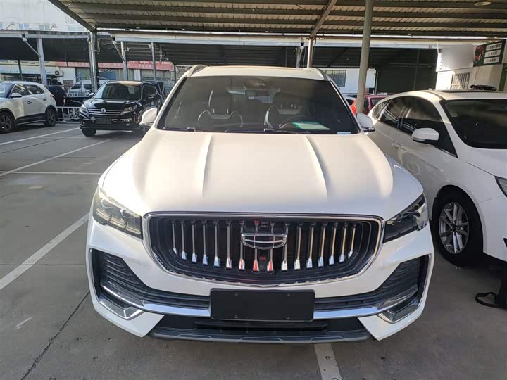 Фото 3 - Geely Monjaro