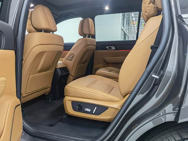 Фото 9 - LiXiang One