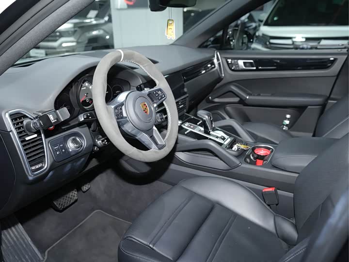 Фото 6 - Porsche Cayenne