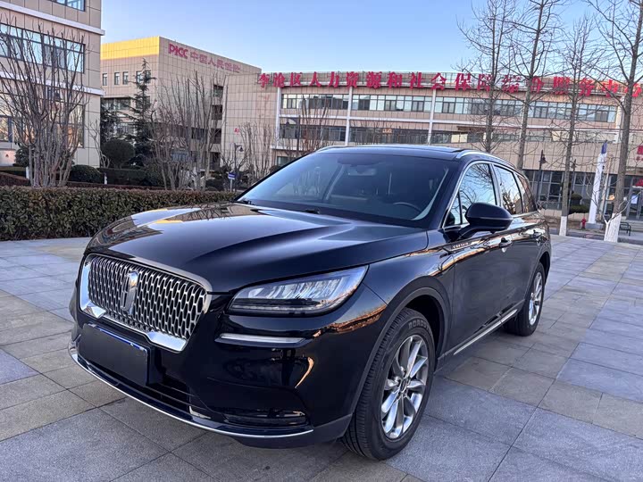 Фото 5 - Lincoln Corsair