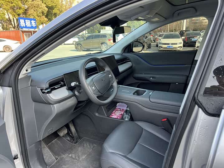 Фото 8 - XPeng G6