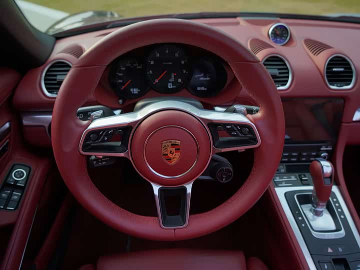 Фото 8 - Porsche 718