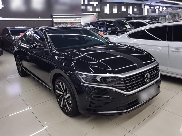 Фото 4 - Volkswagen Passat