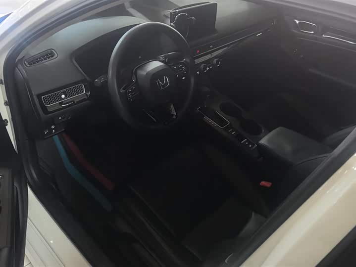 Фото 9 - Honda Civic