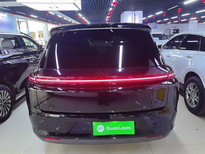 Фото 6 - LiXiang L8