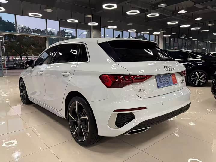 Фото 7 - Audi A3