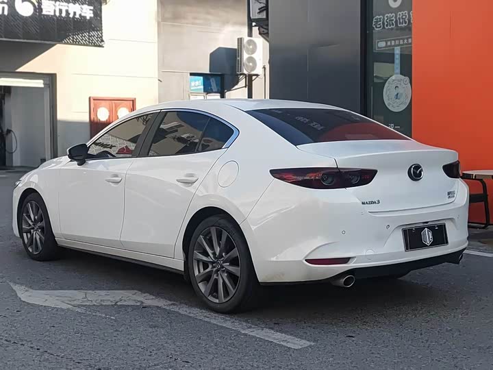 Фото 9 - Mazda 3 (Axela)