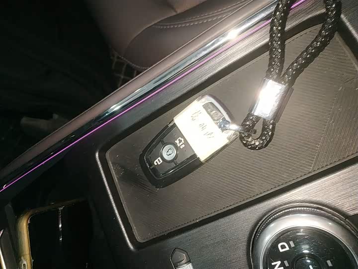 Фото 9 - Ford Mondeo