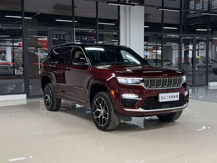 Фото 3 - Jeep Grand Cherokee Hybrid