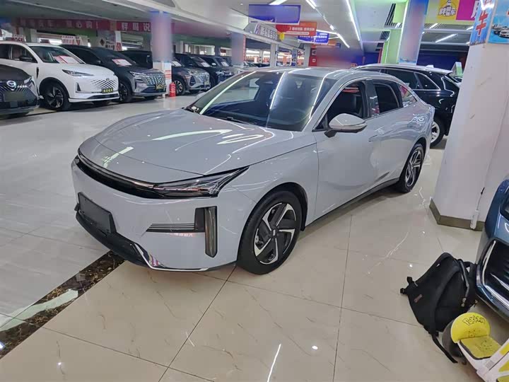 Фото 5 - Geely Galaxy L6