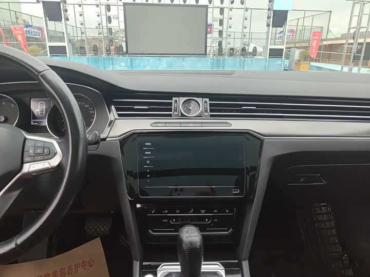 Фото 9 - Volkswagen Magotan