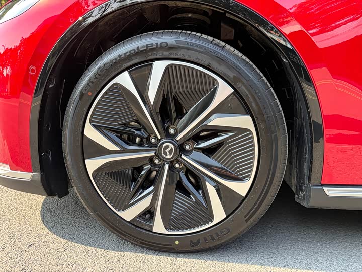 Фото 7 - Mazda EZ-6