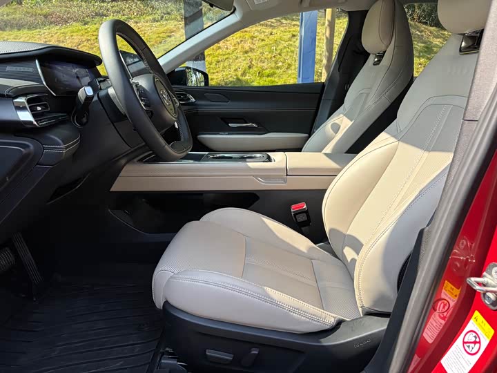 Фото 8 - Mazda EZ-6