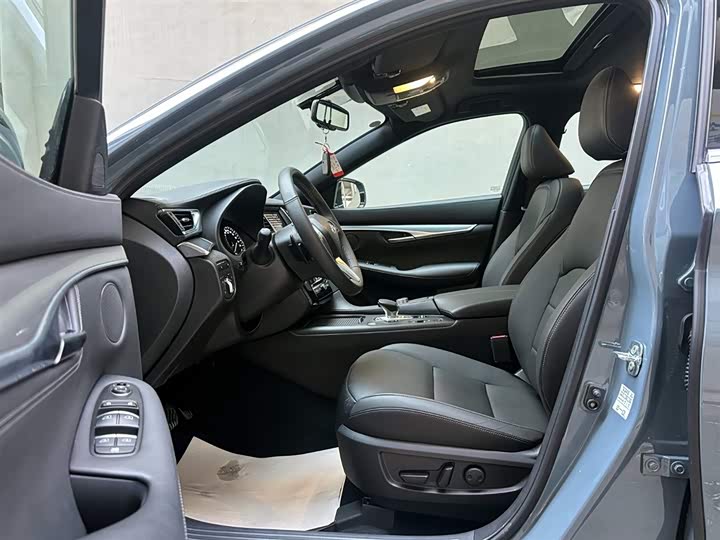 Фото 9 - Infiniti QX55