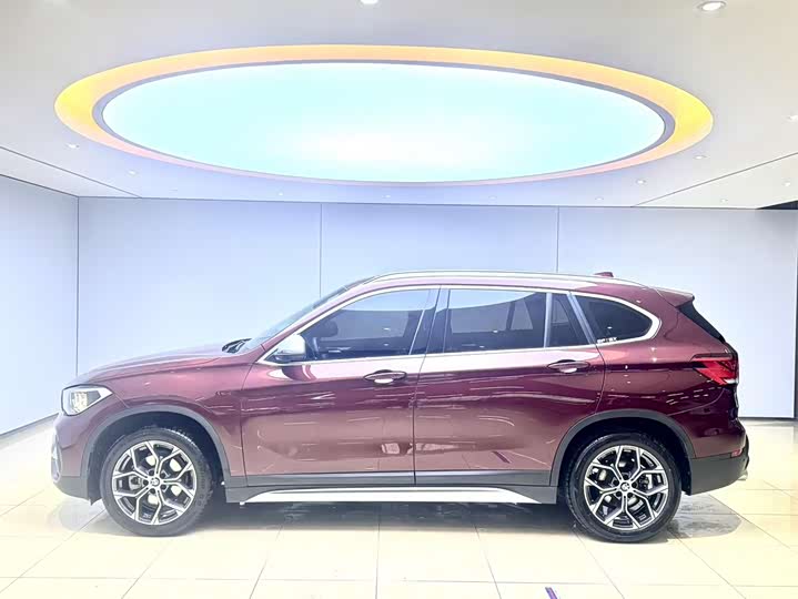 Фото 7 - BMW X1
