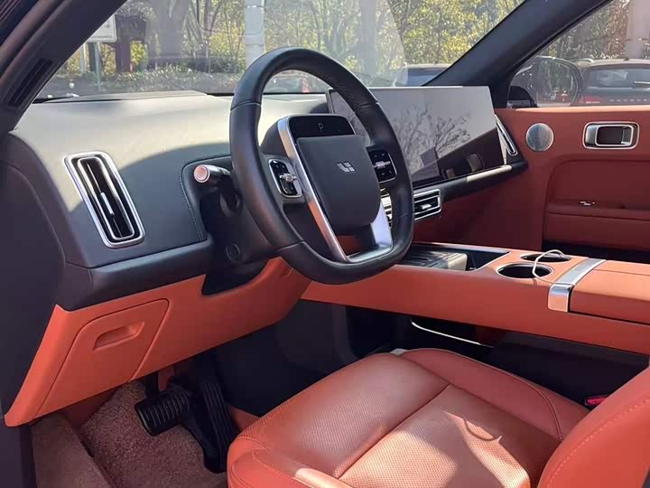 Фото 8 - LiXiang L7