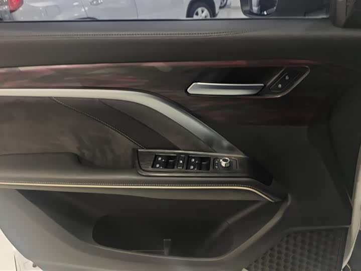 Фото 7 - Haval H6