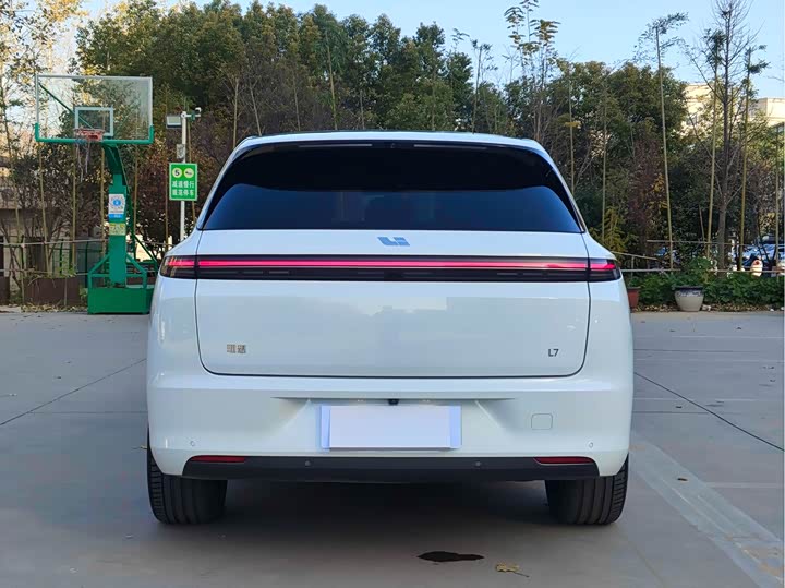 Фото 5 - LiXiang L7