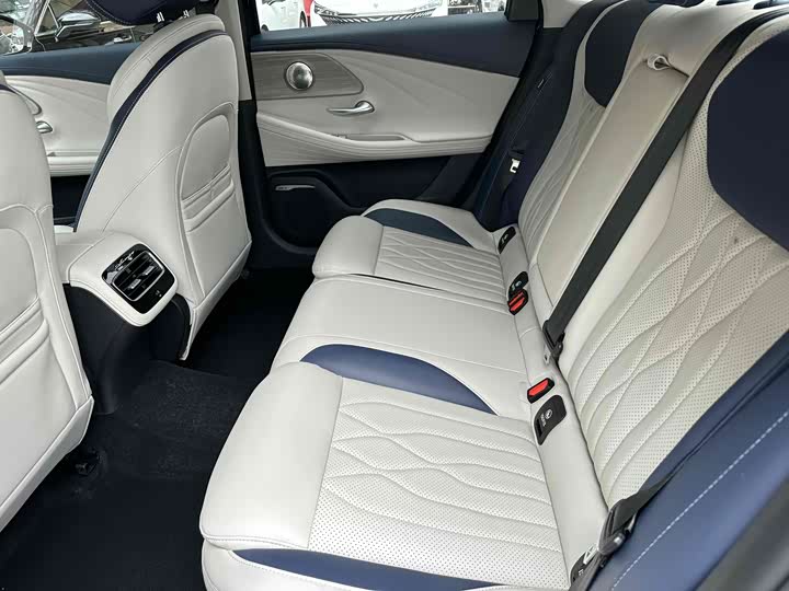 Фото 8 - Chery Arrizo 8