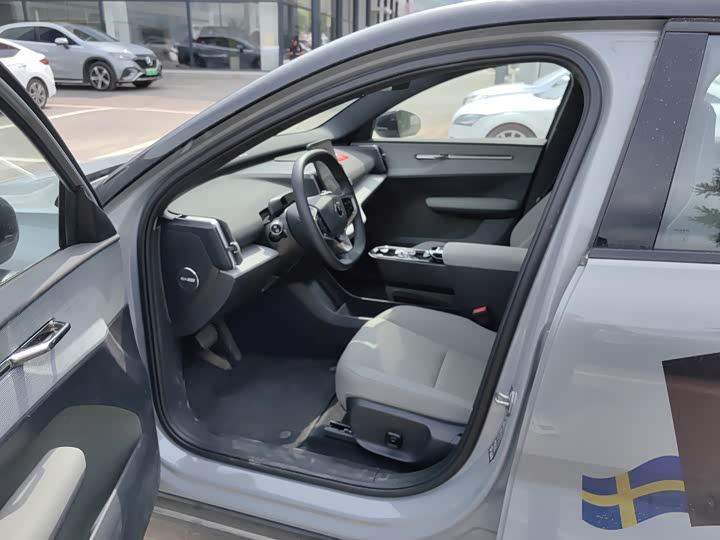 Фото 6 - Volvo EX30