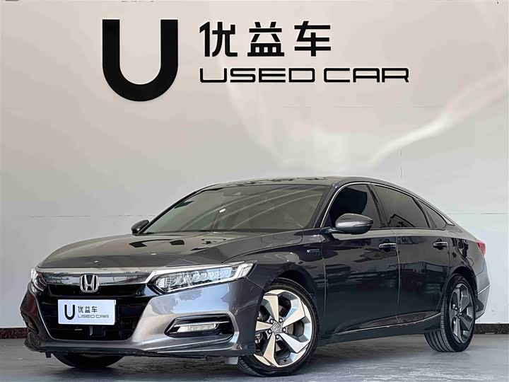 Фото 1 - Honda Accord