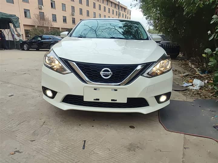 Фото 3 - Nissan Sylphy