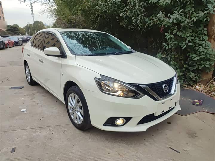 Фото 4 - Nissan Sylphy