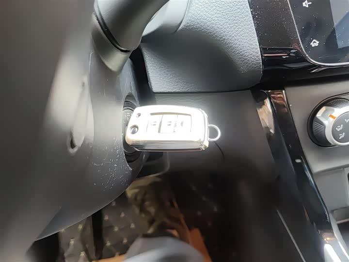 Фото 9 - Nissan Sylphy