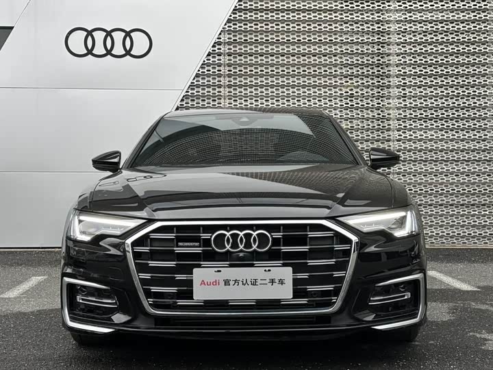 Фото 2 - Audi A6L