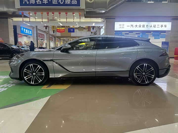 Фото 2 - Denza Z9GT