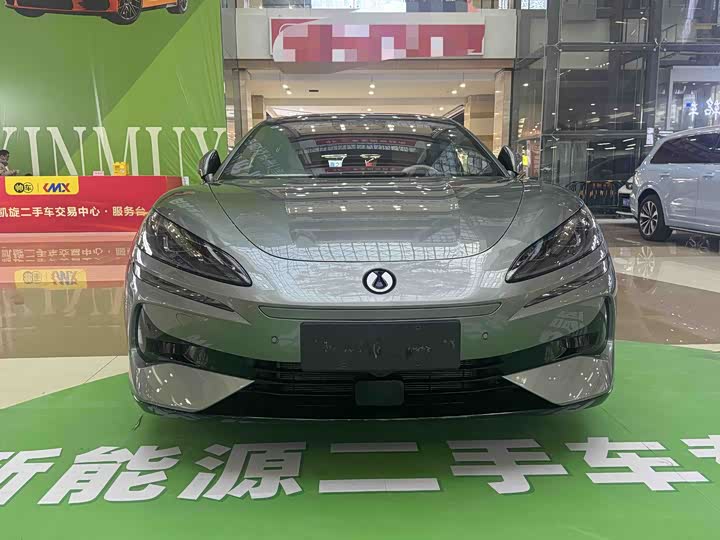 Фото 9 - Denza Z9GT