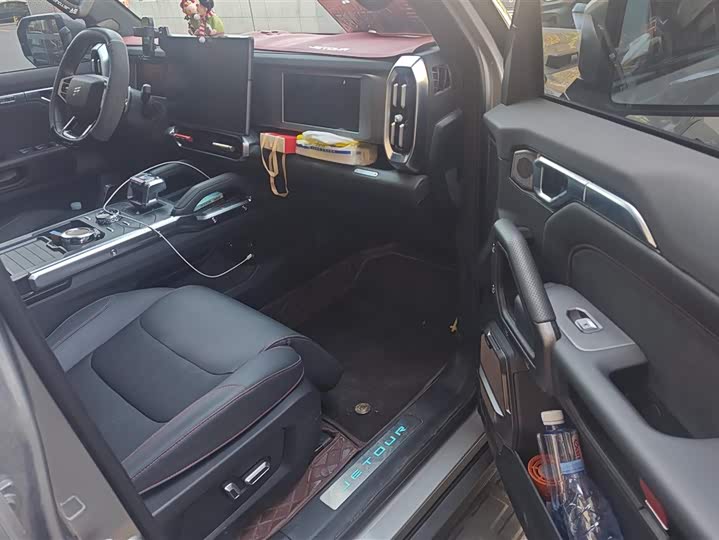 Фото 8 - Jetour T2