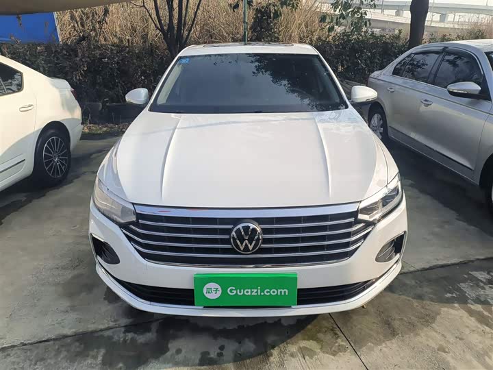 Фото 3 - Volkswagen Lavida