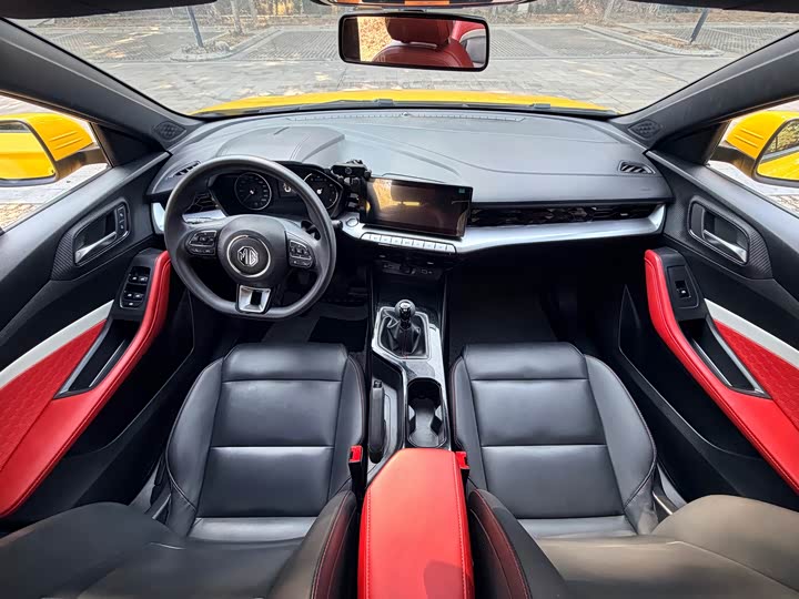 Фото 6 - MG Motor 5