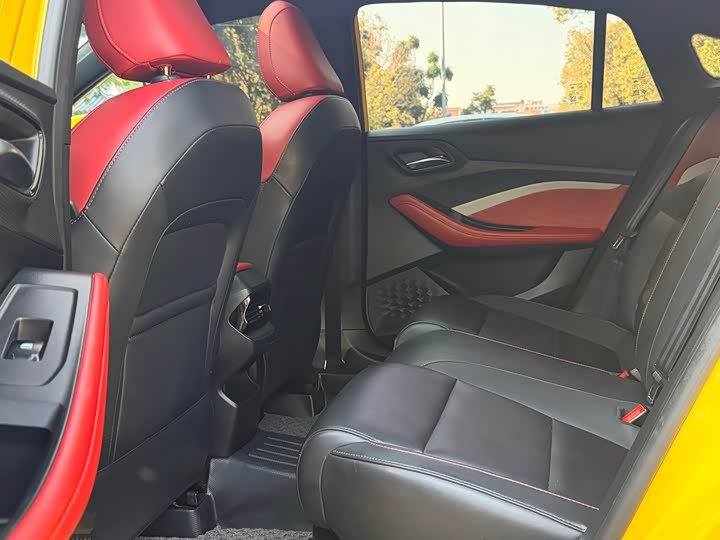 Фото 7 - MG Motor 5