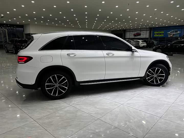 Фото 2 - Mercedes-Benz GLC-Class