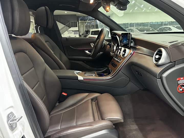 Фото 3 - Mercedes-Benz GLC-Class