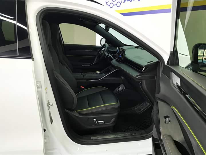 Фото 8 - Haval H6S