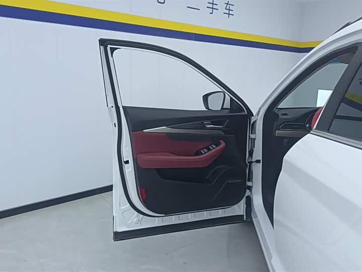 Фото 7 - Jetour X70