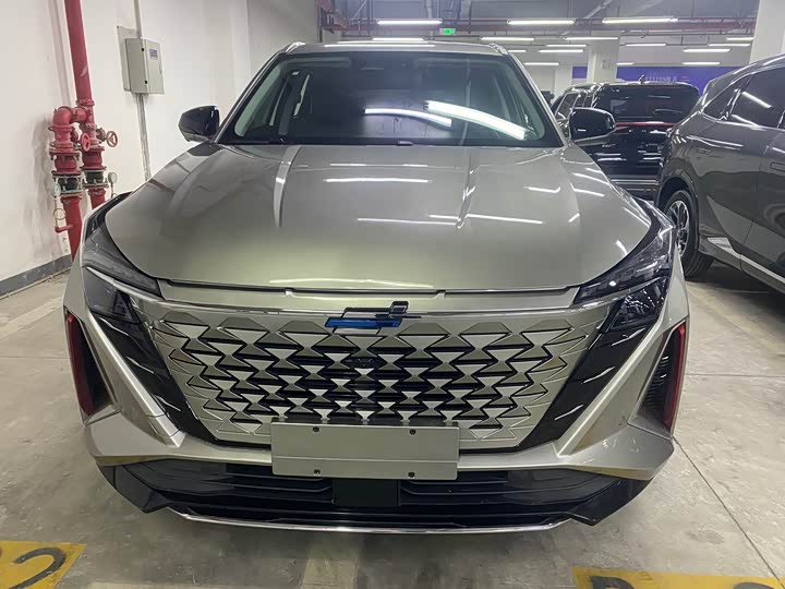 Фото 2 - Changan Oshan Z6