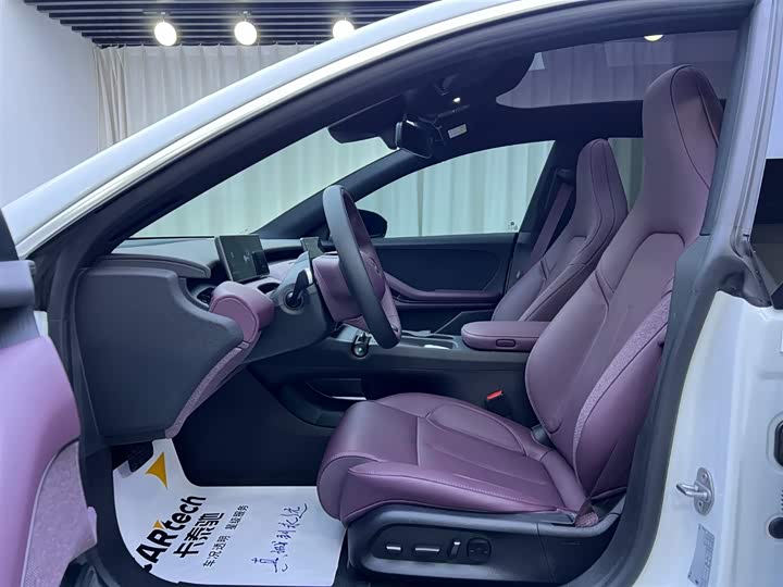 Фото 5 - Nio ET5T