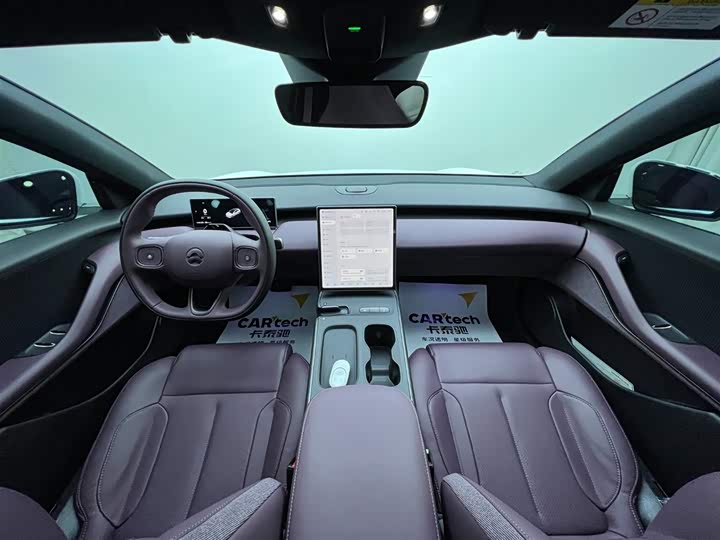 Фото 7 - Nio ET5T