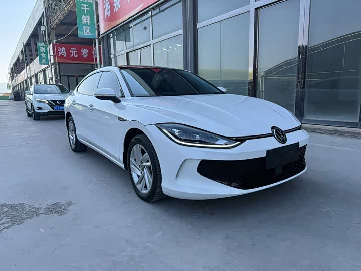 Фото 3 - Volkswagen Lamando L