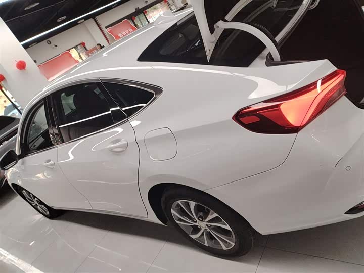 Фото 5 - Buick Verano