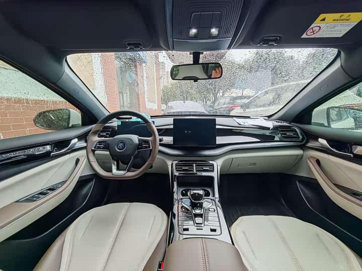 Фото 9 - BYD Qin Plus