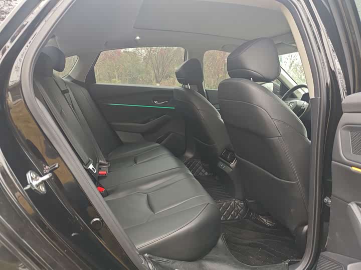 Фото 9 - Honda Accord